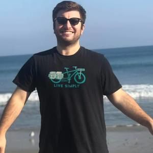 Meet your Posher, Alex